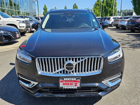 Used 2025 Volvo XC90 T8 Ultra w/ Protection Package image 2