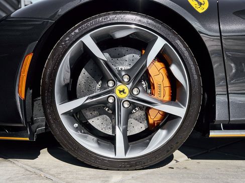 Used 2023 Ferrari SF90 Stradale image 3