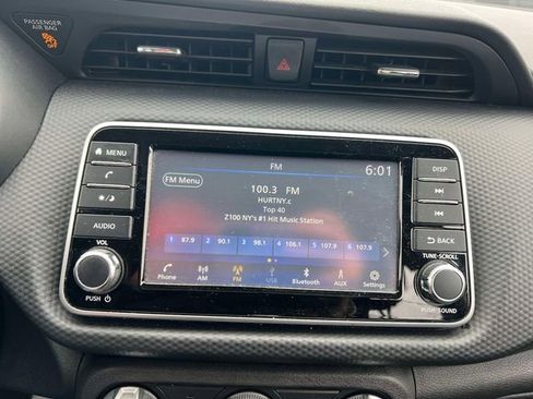 Used 2022 Nissan Kicks S FWD image 28