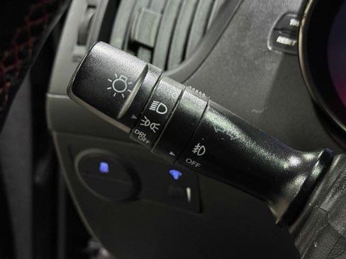 Used 2015 Hyundai Genesis 3.8 RWD image 34