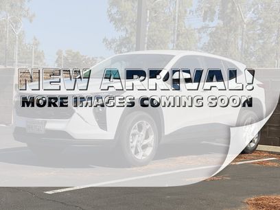 Used 2024 Chevrolet Trax LS w/ LS Convenience Package