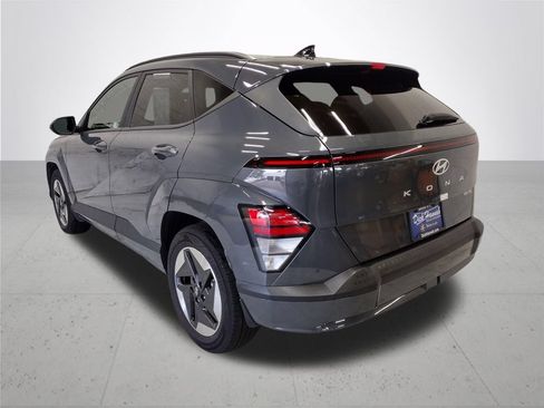 Certified 2024 Hyundai Kona SEL FWD image 12