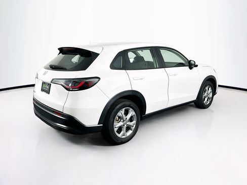 Used 2025 Honda HR-V LX image 9