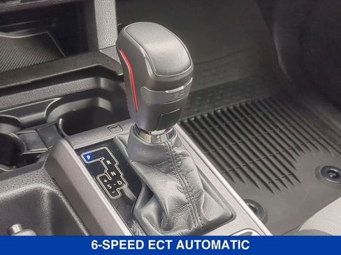 Used 2023 Toyota Tacoma TRD Off-Road AWD/4WD image 13