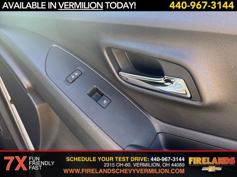Certified 2022 Chevrolet Trax LT w/ LT Convenience Package image 24