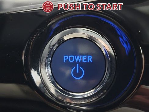 Used 2018 Toyota Prius Four w/ Advanced Technology Package image 21