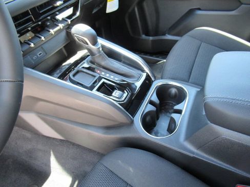 New 2026 GMC Canyon Elevation w/ Convenience Package RWD image 17