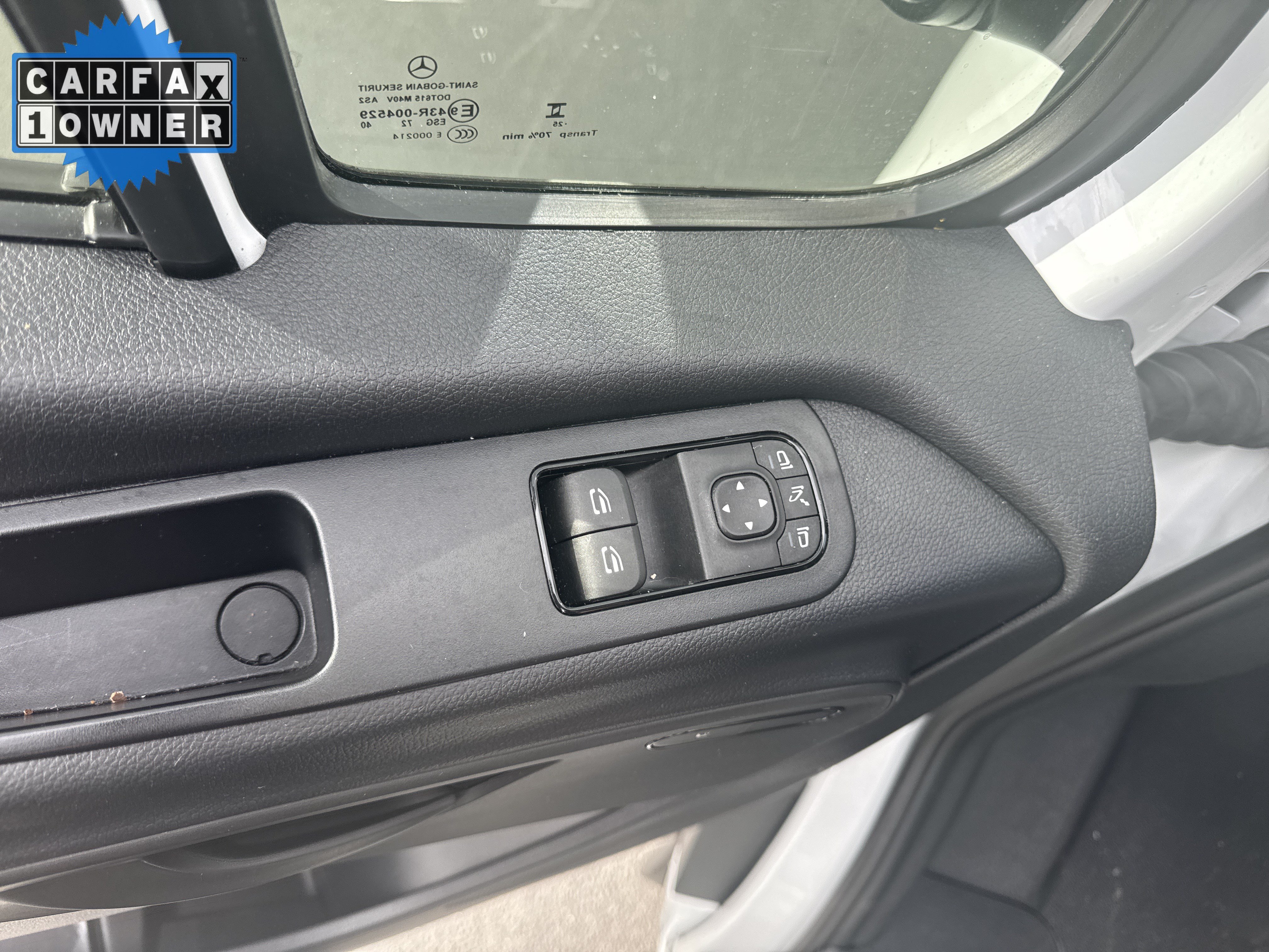 Used 2025 Mercedes-Benz Sprinter 2500 image 15