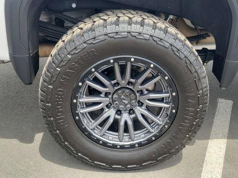 Used 2020 GMC Sierra 3500 Denali w/ Denali Ultimate Package AWD/4WD image 6