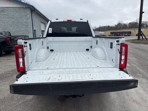 Used 2024 Ford F250 XLT w/ FX4 Off-Road Package image 17