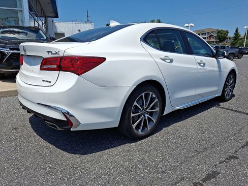 Used 2018 Acura TLX V6 SH-AWD w/ Technology Pkg image 7