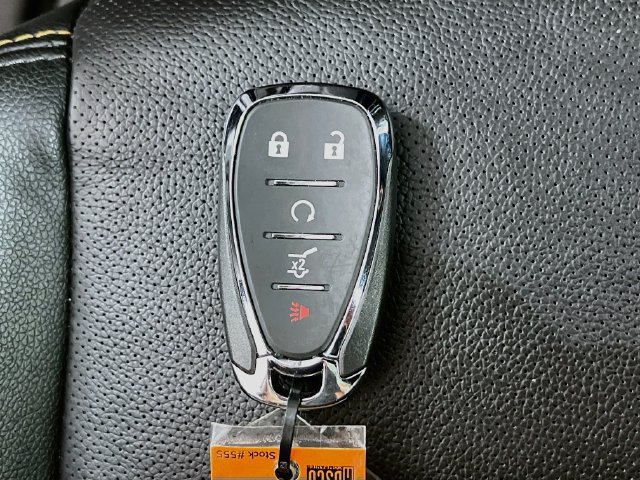 Used 2024 Chevrolet Equinox Premier AWD/4WD image 33