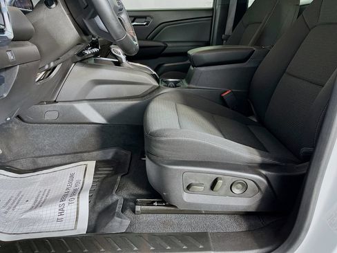 Used 2024 GMC Canyon Elevation w/ Convenience Package AWD/4WD image 27