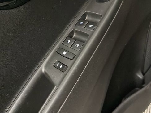 Used 2021 Chevrolet Spark LT image 23