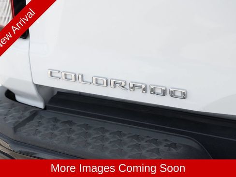 Used 2025 Chevrolet Colorado Trail Boss AWD/4WD image 10