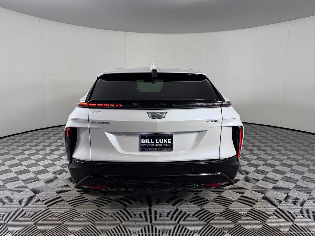 Used 2024 Cadillac Lyriq Sport RWD image 8