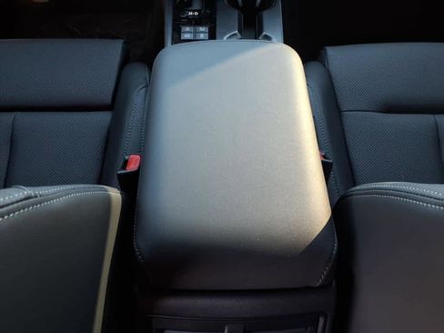 New 2026 Subaru Outback Touring XT image 27