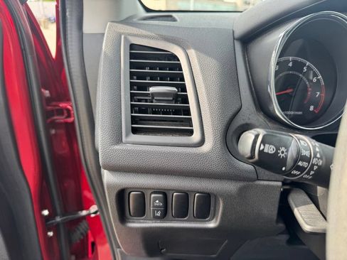 Used 2024 Mitsubishi Outlander Sport ES AWD/4WD image 24