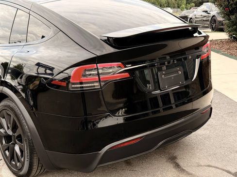 Used 2023 Tesla Model X AWD/4WD image 18