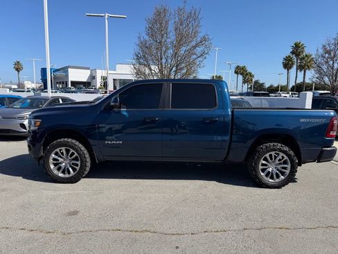 Used 2023 RAM 1500 Laramie AWD/4WD image 3