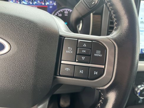 Certified 2022 Ford F150 XLT w/ Equipment Group 302A High image 17