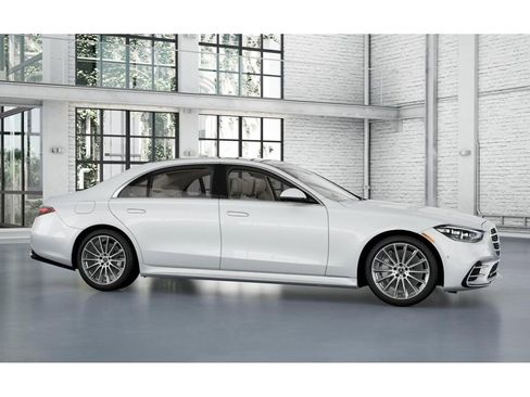 New 2025 Mercedes-Benz S 580 4MATIC Sedan image 14