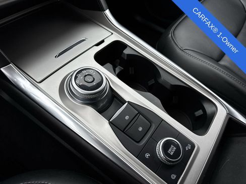 Used 2024 Ford Explorer XLT w/ Equipment Group 202A image 39