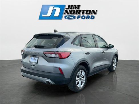 Used 2022 Ford Escape S image 3