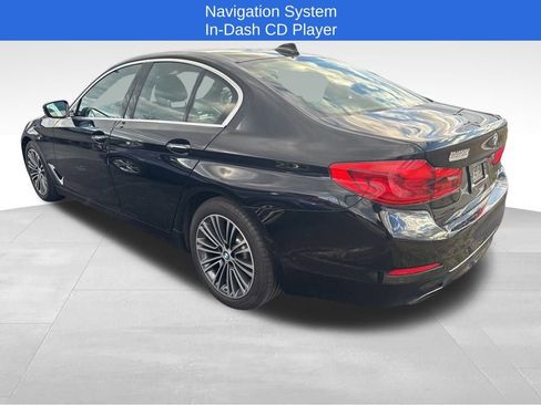 Used 2018 BMW 540i image 2