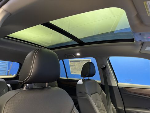 New 2026 Volkswagen Atlas SE image 25