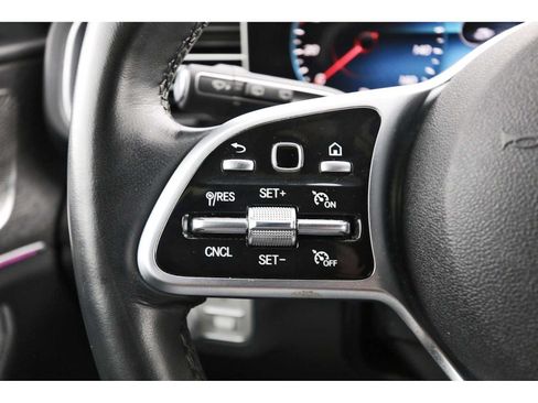 Used 2023 Mercedes-Benz GLE 350 4MATIC image 15