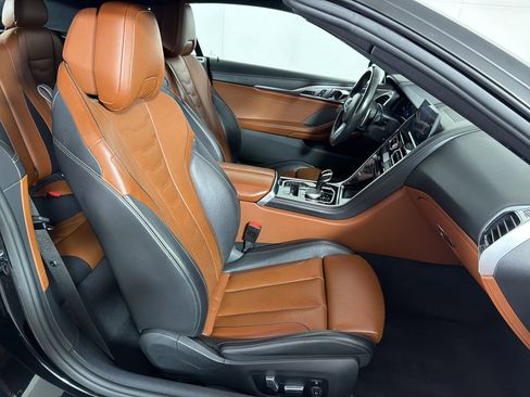 Used 2022 BMW M850i xDrive image 30