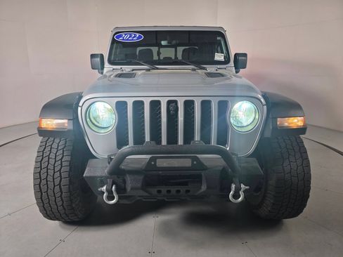Used 2022 Jeep Gladiator Rubicon w/ Trailer Tow Package AWD/4WD image 9
