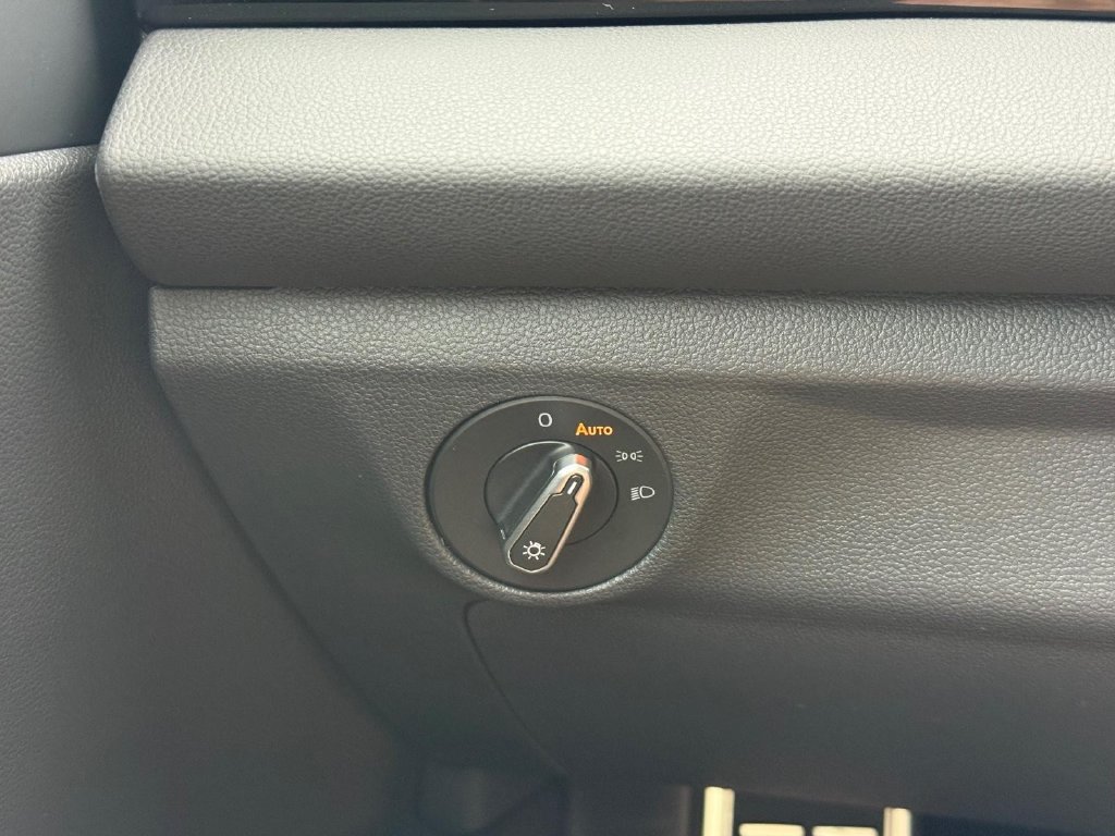 Certified 2026 Volkswagen Jetta Sport FWD image 22