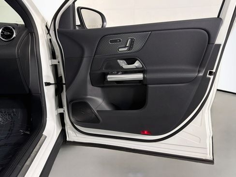 Certified 2026 Mercedes-Benz GLA 250 image 24