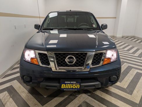 Used 2017 Nissan Frontier SV image 26