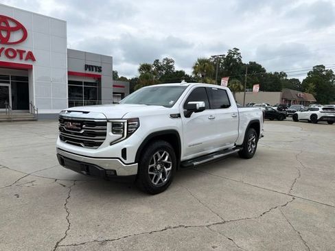 Used 2024 GMC Sierra 1500 SLT w/ SLT Premium Plus Package AWD/4WD image 1