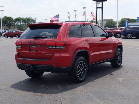 Used 2018 Jeep Grand Cherokee Trailhawk w/ Trailhawk Luxury Group AWD/4WD image 17