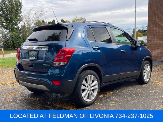 Certified 2020 Chevrolet Trax Premier w/ LPO, Cargo Package FWD image 5