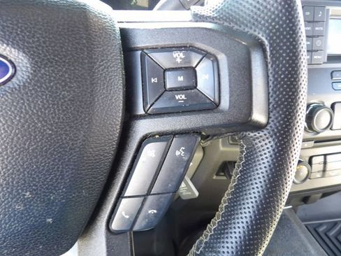 Used 2017 Ford F250 XL w/ Power Equipment Group image 25