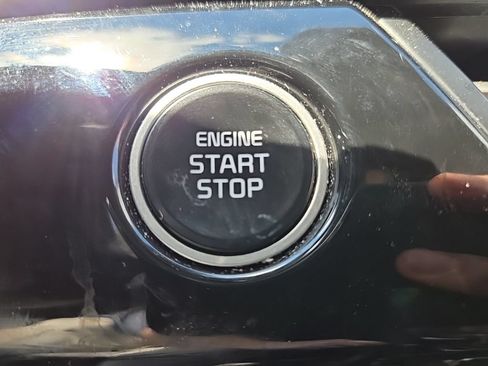 Used 2024 Kia Seltos S AWD/4WD image 27