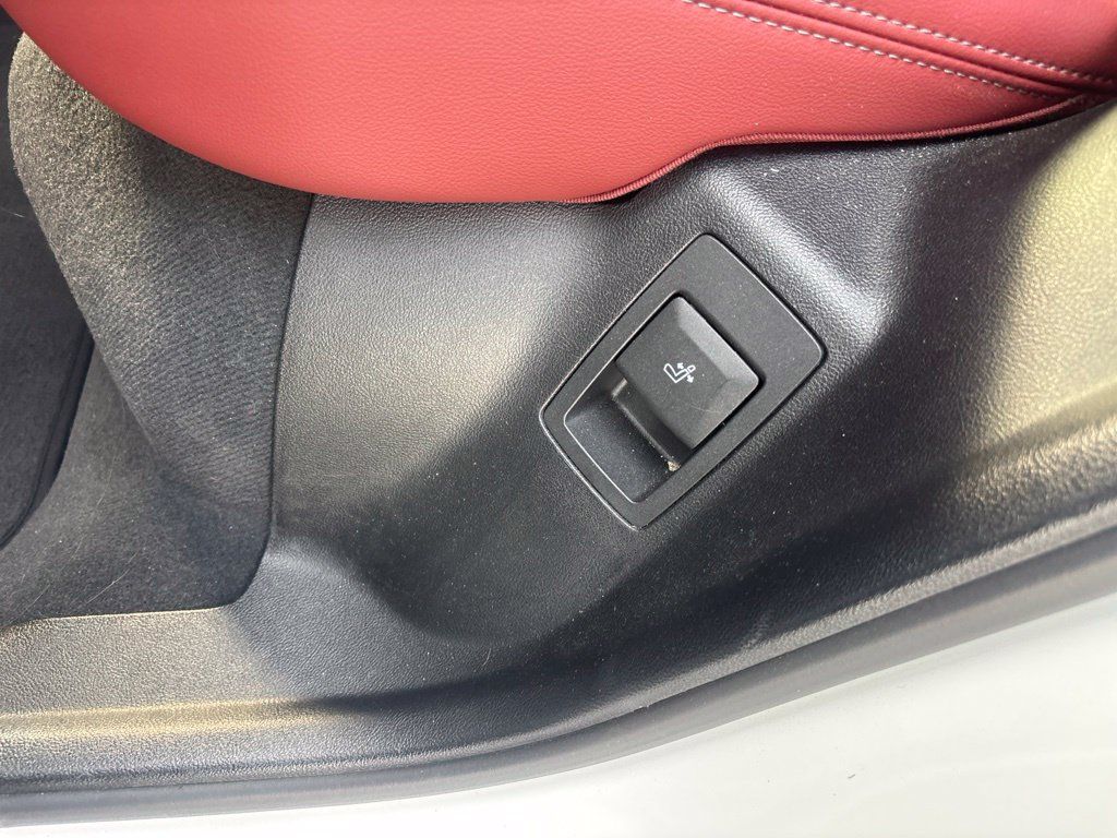 Used 2022 BMW X3 sDrive30i w/ M Sport Package 2 RWD image 12