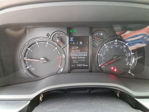 Certified 2020 Toyota 4Runner SR5 Premium image 21