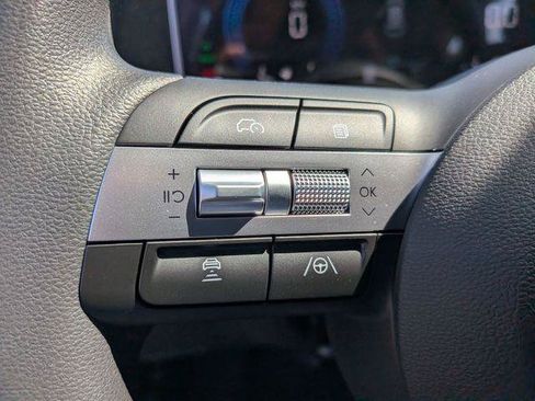 New 2026 Hyundai Tucson Blue SE FWD image 18