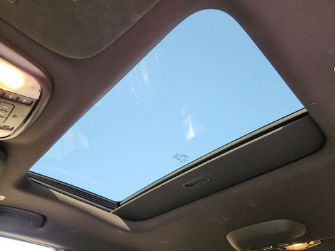 Used 2024 Dodge Durango GT image 20