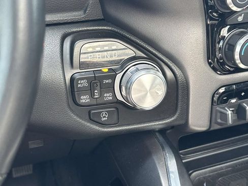 Used 2022 RAM 1500 Laramie AWD/4WD image 28
