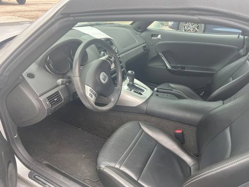 Used 2009 Saturn Sky w/ Premium Trim Package RWD image 6
