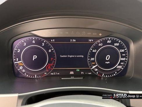 Used 2018 Volkswagen Atlas SEL Premium image 12