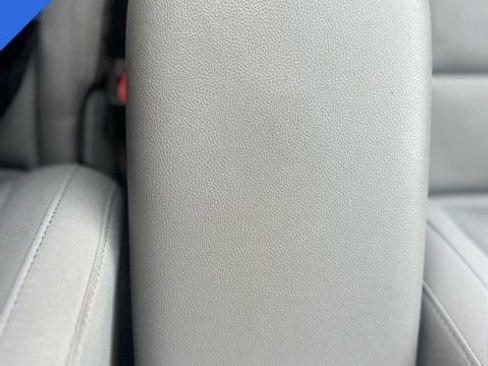 Used 2021 Chevrolet Colorado W/T w/ Custom Special Edition image 17