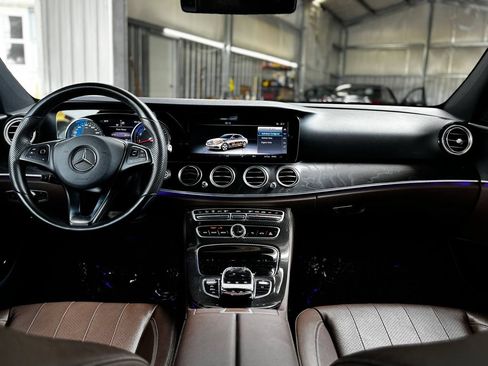 Used 2017 Mercedes-Benz E 300 w/ Premium 1 Package image 32